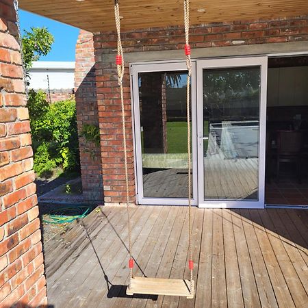 Garten Wohnung Mit Pool, 2 Schlafzimmer 开普敦 外观 照片