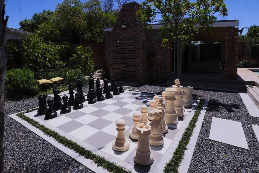 Garten Wohnung Mit Pool, 2 Schlafzimmer 开普敦 外观 照片